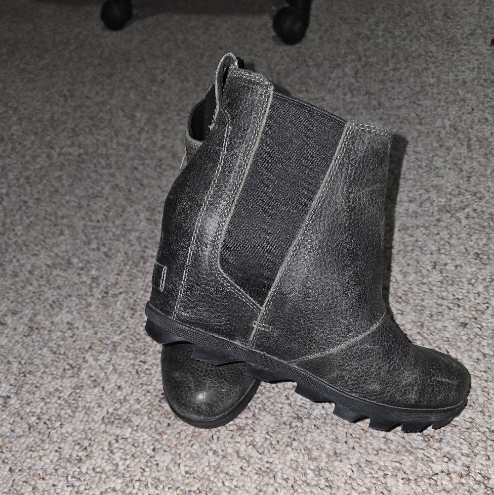 Sorel Women's Black Wedge Boots